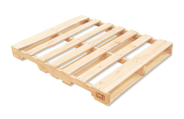 Tarimas de madera nueva y reciclada